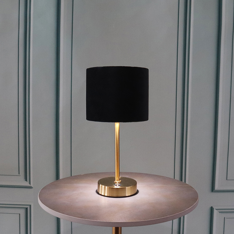 现代极简家用卧室床头灯温馨时尚美式创意浪漫客厅书房装饰灯灯灯