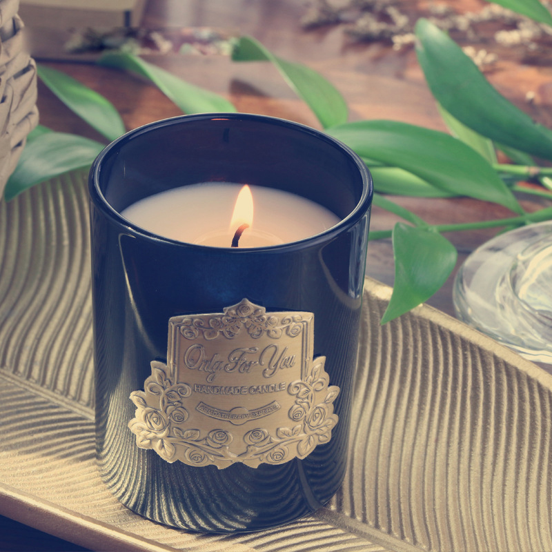 Metal nameplate sealed cap scented candles, soy wax, coconut wax scented bedroom Valentine's Day gift wholesale Specification image