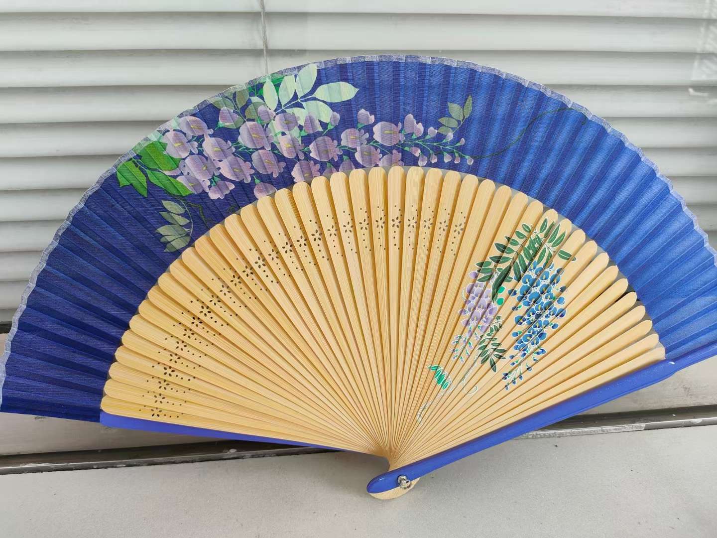 女士竹节棉手绘大排扇夏日便携折扇日式汉服旗袍走秀折扇中国古风礼品扇竹制棉布扇头青舞蹈扇 详情图2