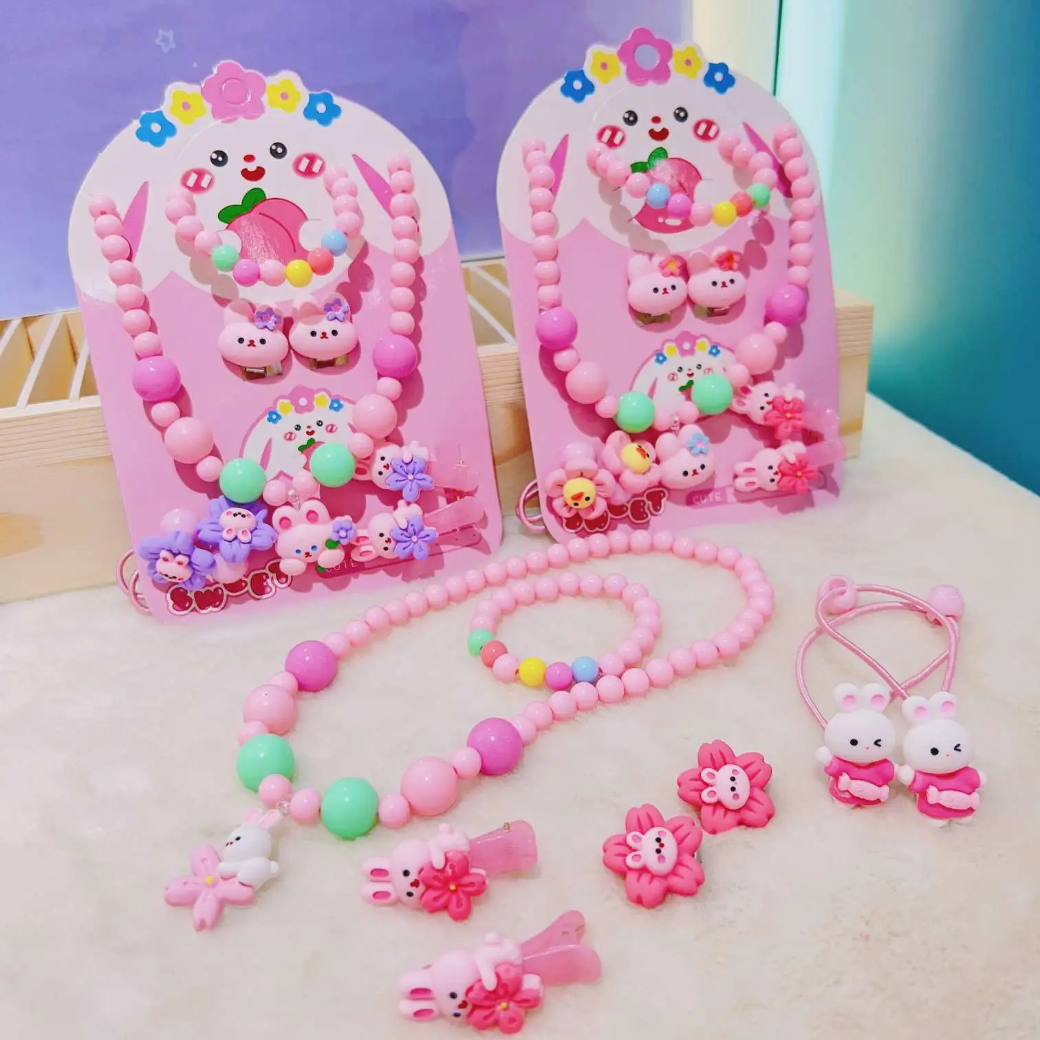 Spring 2023 new Children's Hairpin Necklace Set, Exquisite children's Princess set detail image 3
