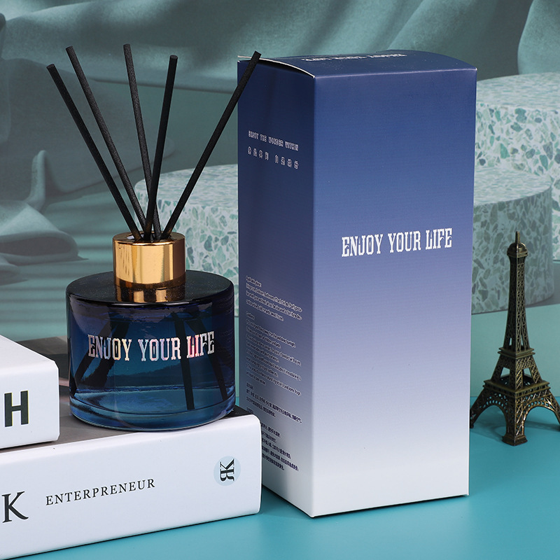 Flameless aromatherapy home fragrance, aromatherapy candles, bedroom diffuser, birthday and wedding gift box for girlfriend and best friend Application Scenario