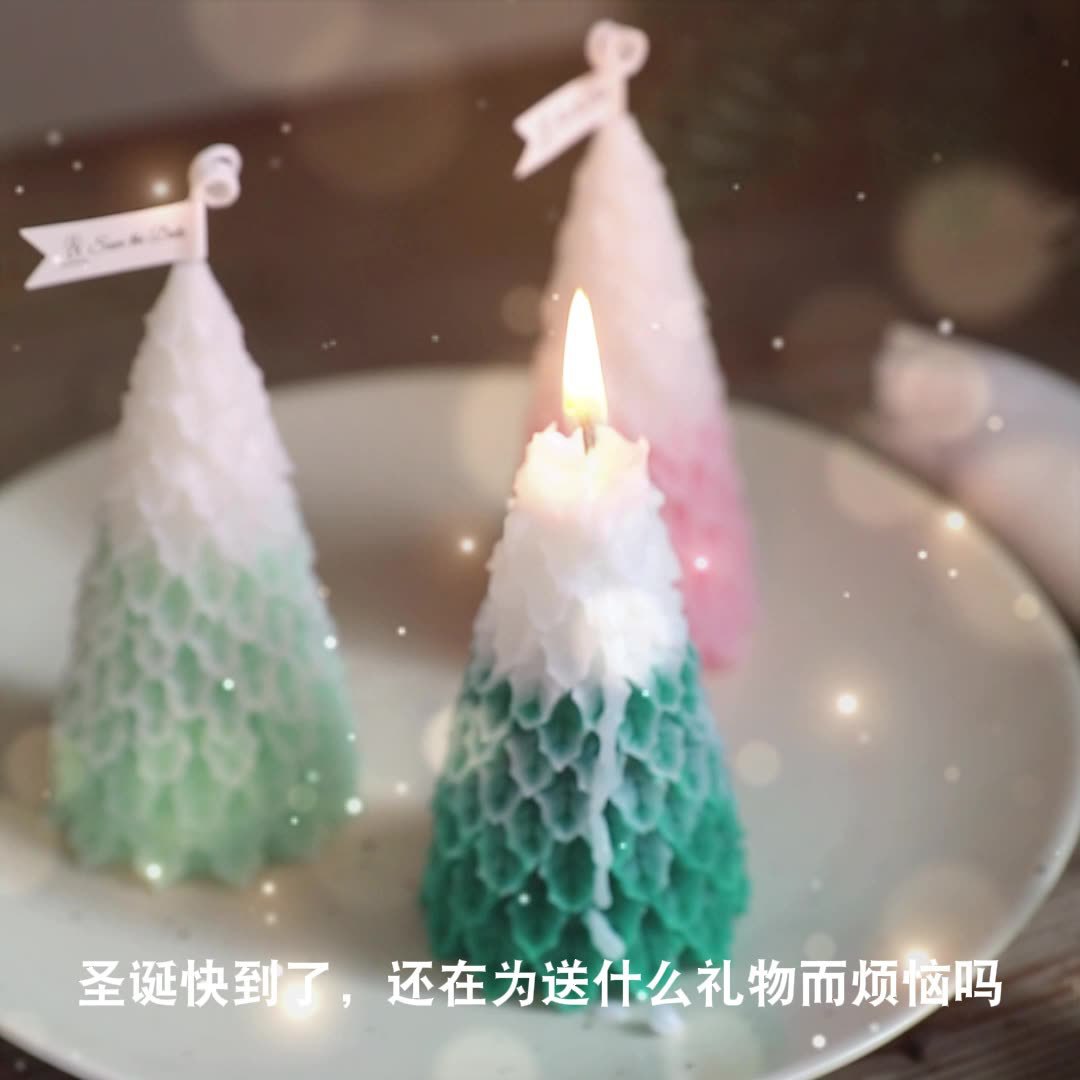 Honeycomb Christmas Tree scented candles, handcrafted two-color creative birthday gift Christmas tree candle set details Picture