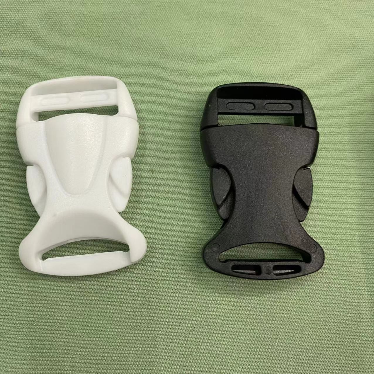 We supply 2CM bag buckles, POM backpack buckles, pumpkin buckles, pet buckles and outdoor safety buckles Specification image