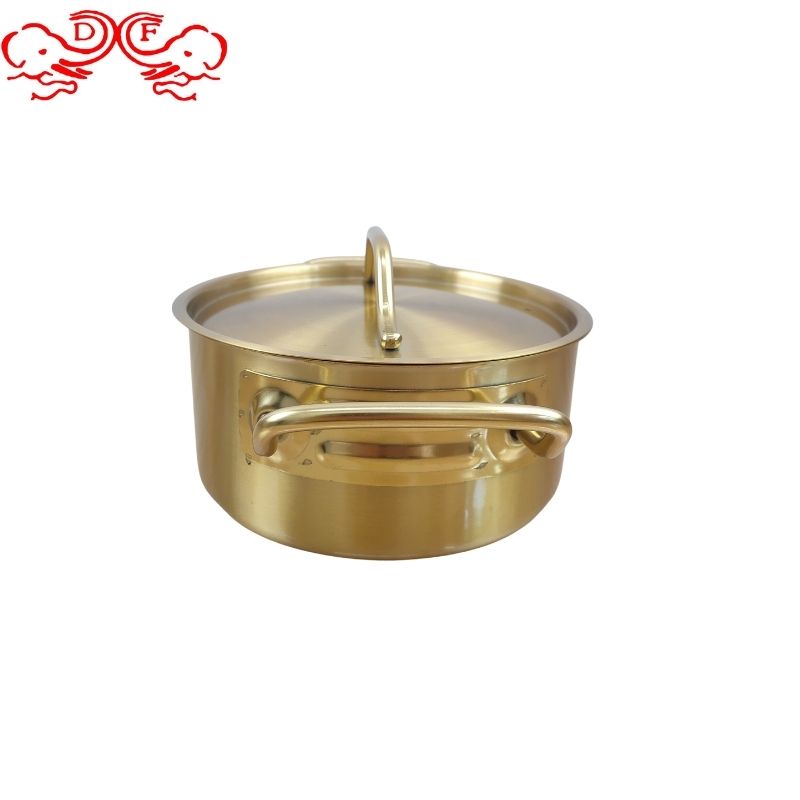 多功能锅实物图