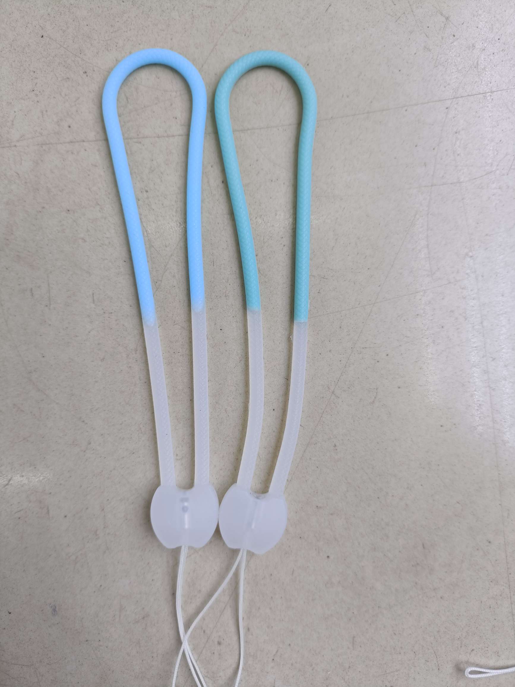 هاتف السيليكون المعلق بحبل بلونين واحد detail image 4
