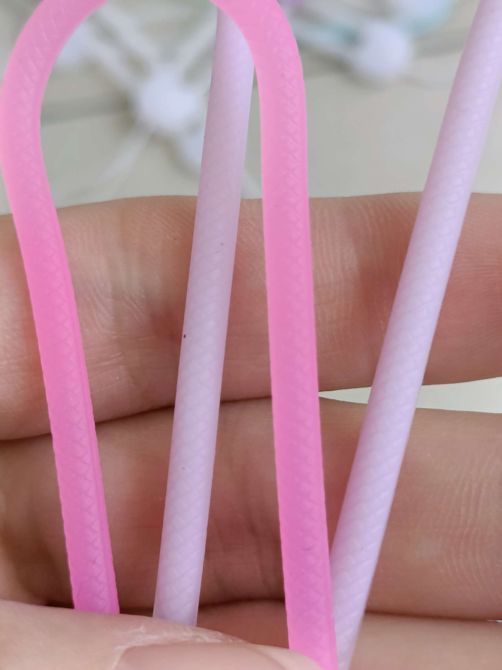 هاتف السيليكون المعلق بحبل بلونين واحد detail image 2