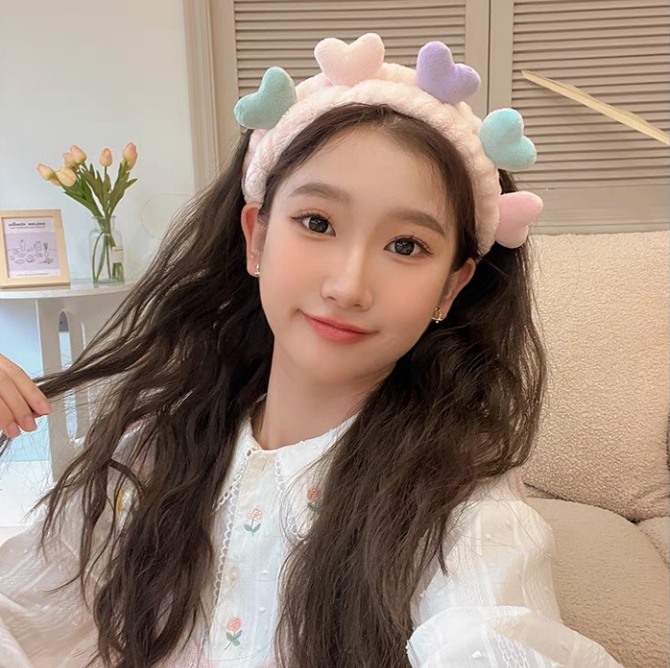 Five Small Love Hair Band Face Wash Hair Band Five Colors Item Picture