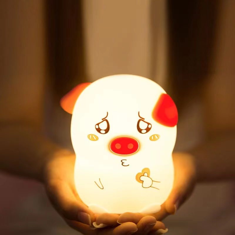 Piggy heart-shaped silicone night lamp for bedroom bedside, creative piggy girlish patting cute eye-protecting desk lamp Specification image