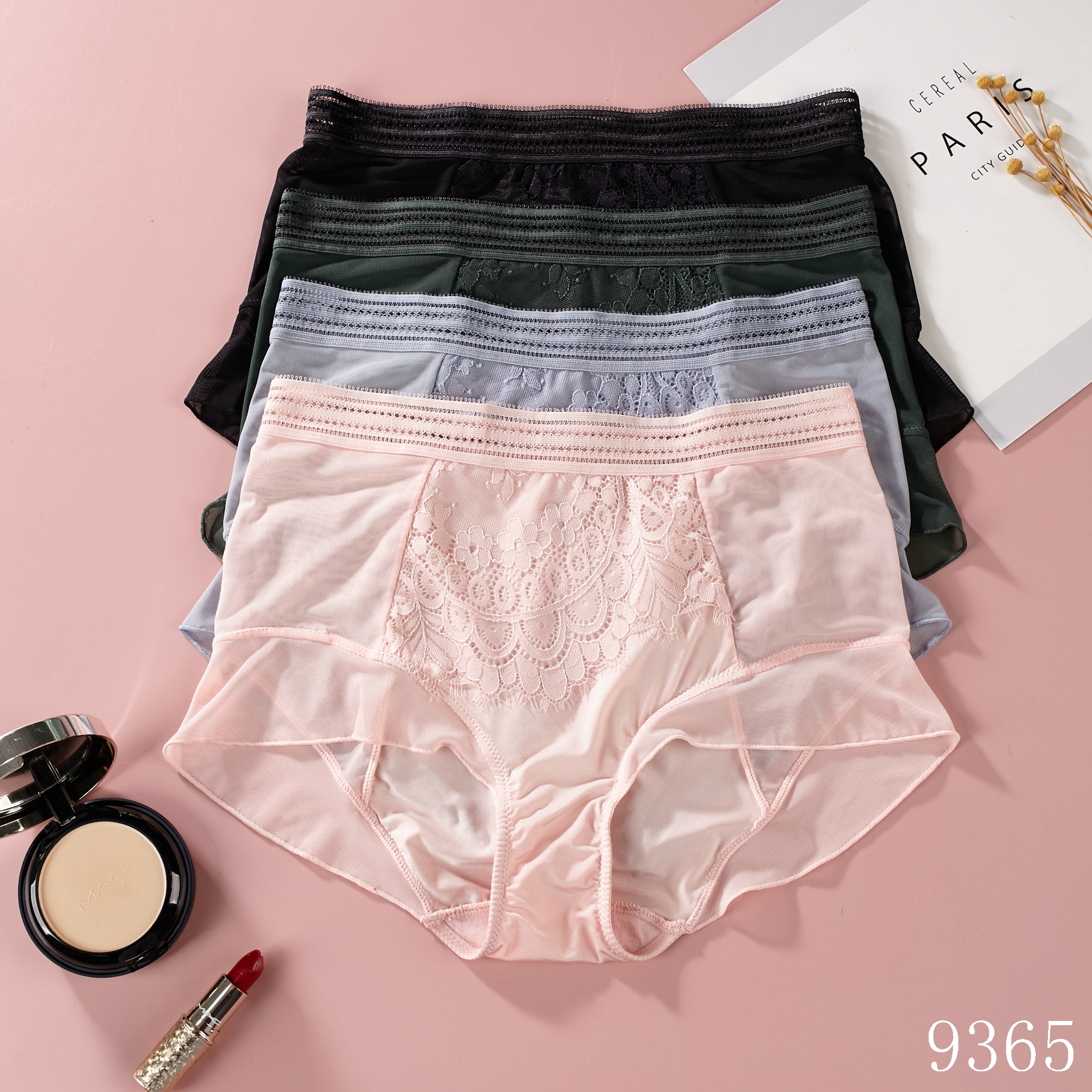 The Mystery of the Magic Box Lace Mesh breathable and comfortable Thin lace-trimmed solid color women's triangle underwear details Picture