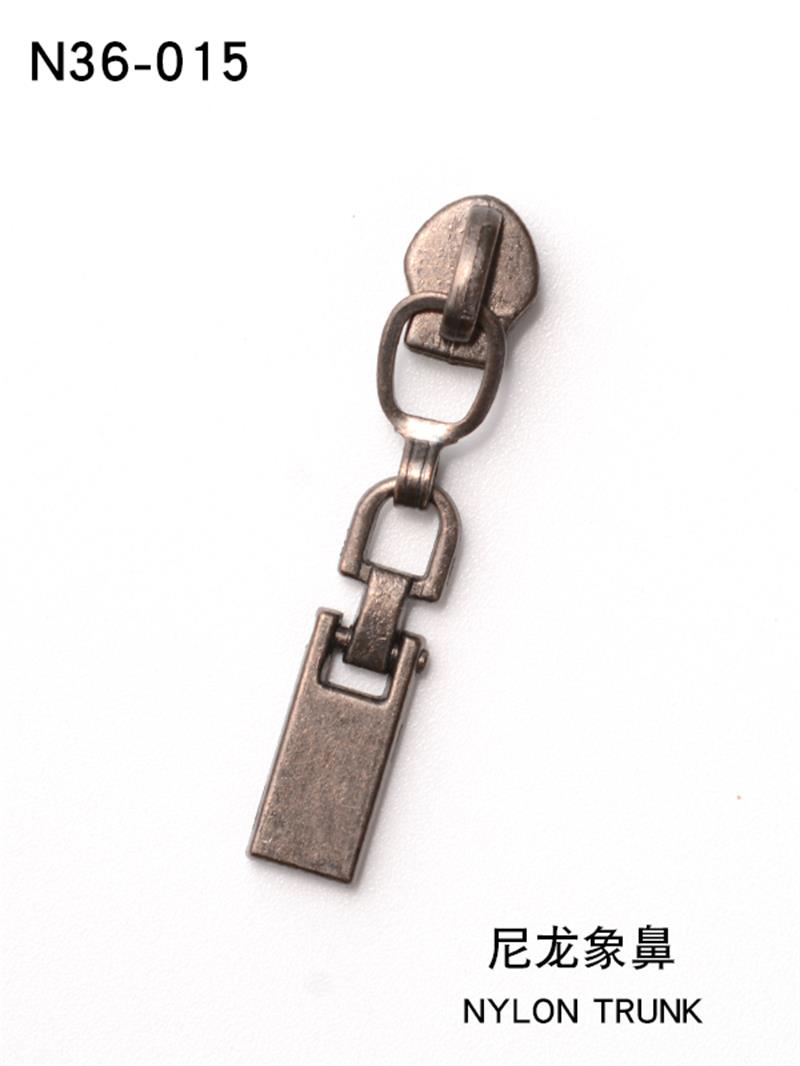 4.2 Iron hook patterned zipper pulls, nylon zipper pulls, luggage, shoes, clothing, quilt covers, wholesale and customization of zippers