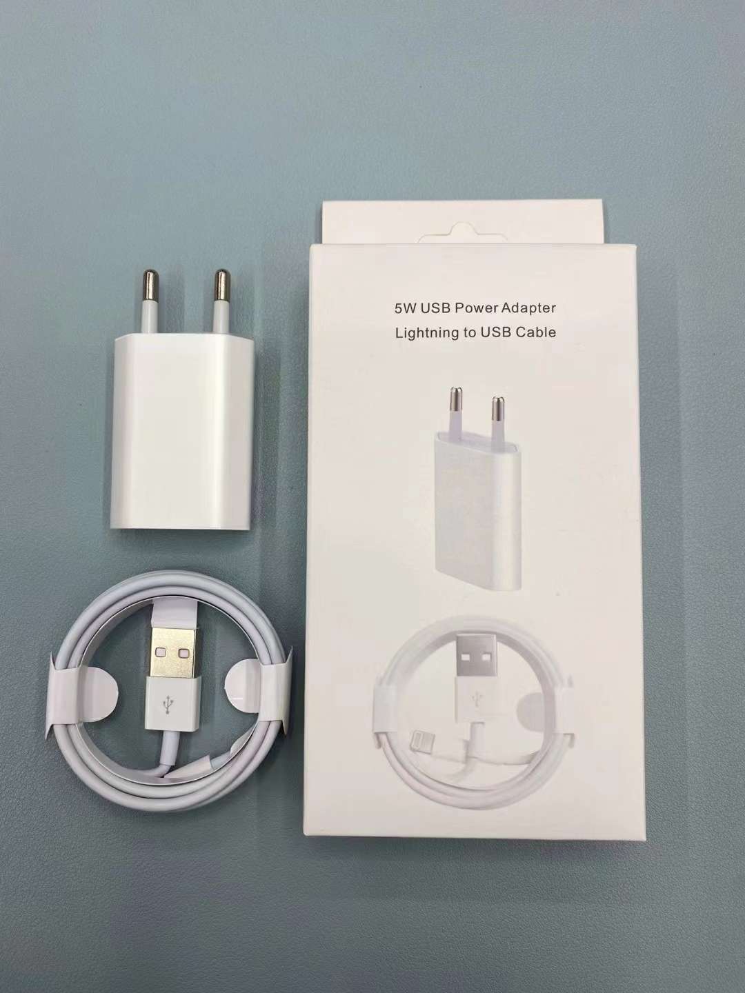 PD20W charger pd fast charging cable is suitable for iPhone12/13 data cable fast charging. Wholesale of Apple charging heads detail image 1