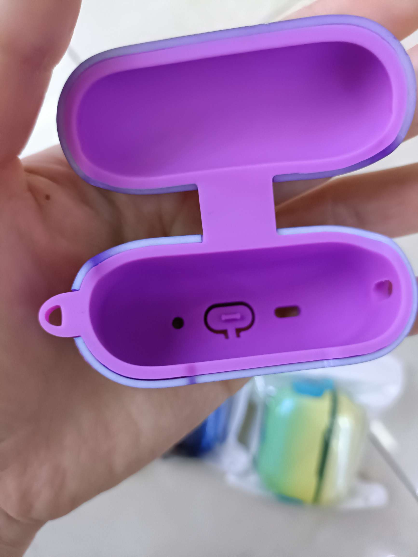Colorful gradient two-layer Bluetooth headphone case detail image 4