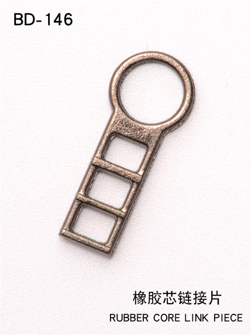 Wholesale and customization of metal buckles for zipper pulls in a trapezoidal circle style for bags, shoes, clothing and quilt covers