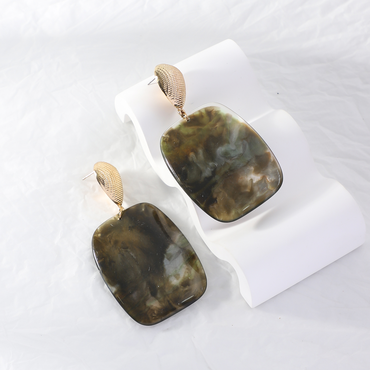 New large resin earrings, personalized star street style long board texture earrings, exaggerated European and American brand earrings