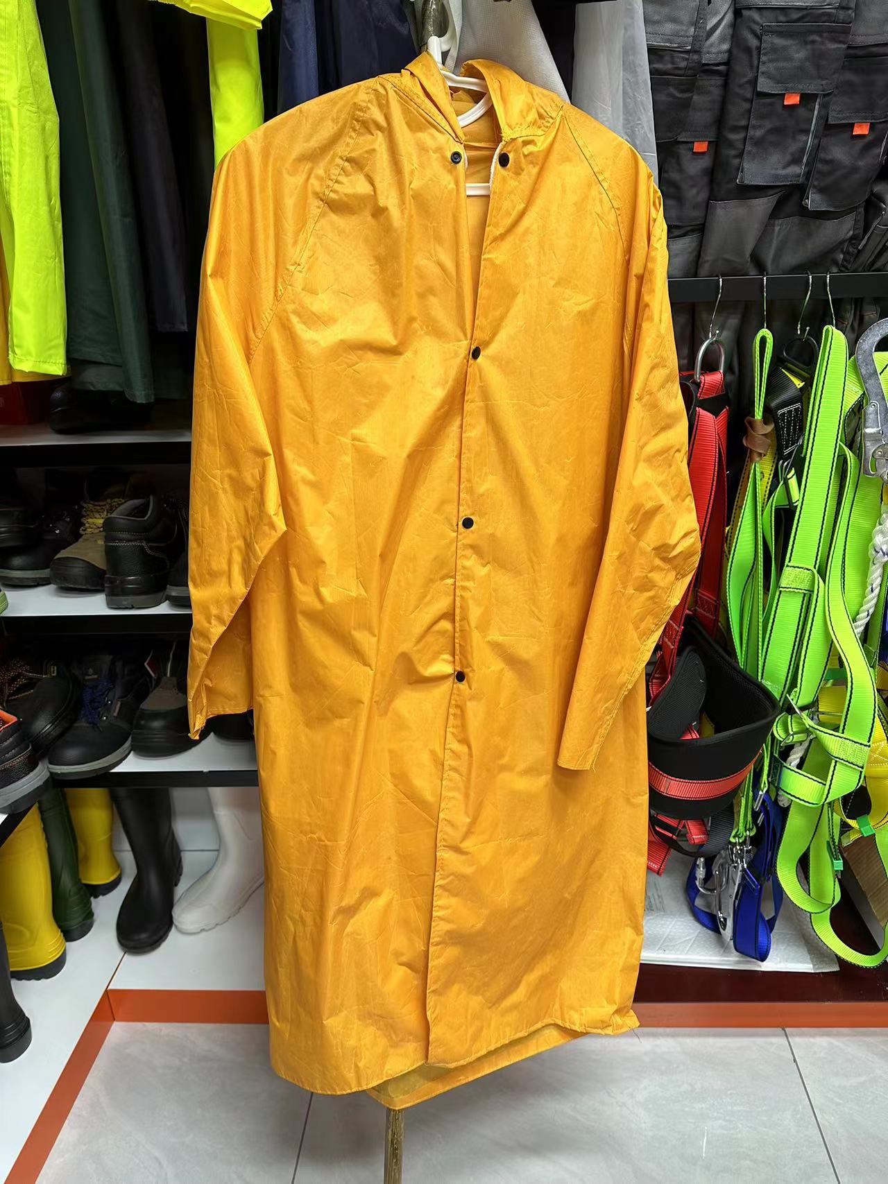 黄色雨衣长款全身防暴雨连体户外男款单人女成人防雨服电动摩托车雨披