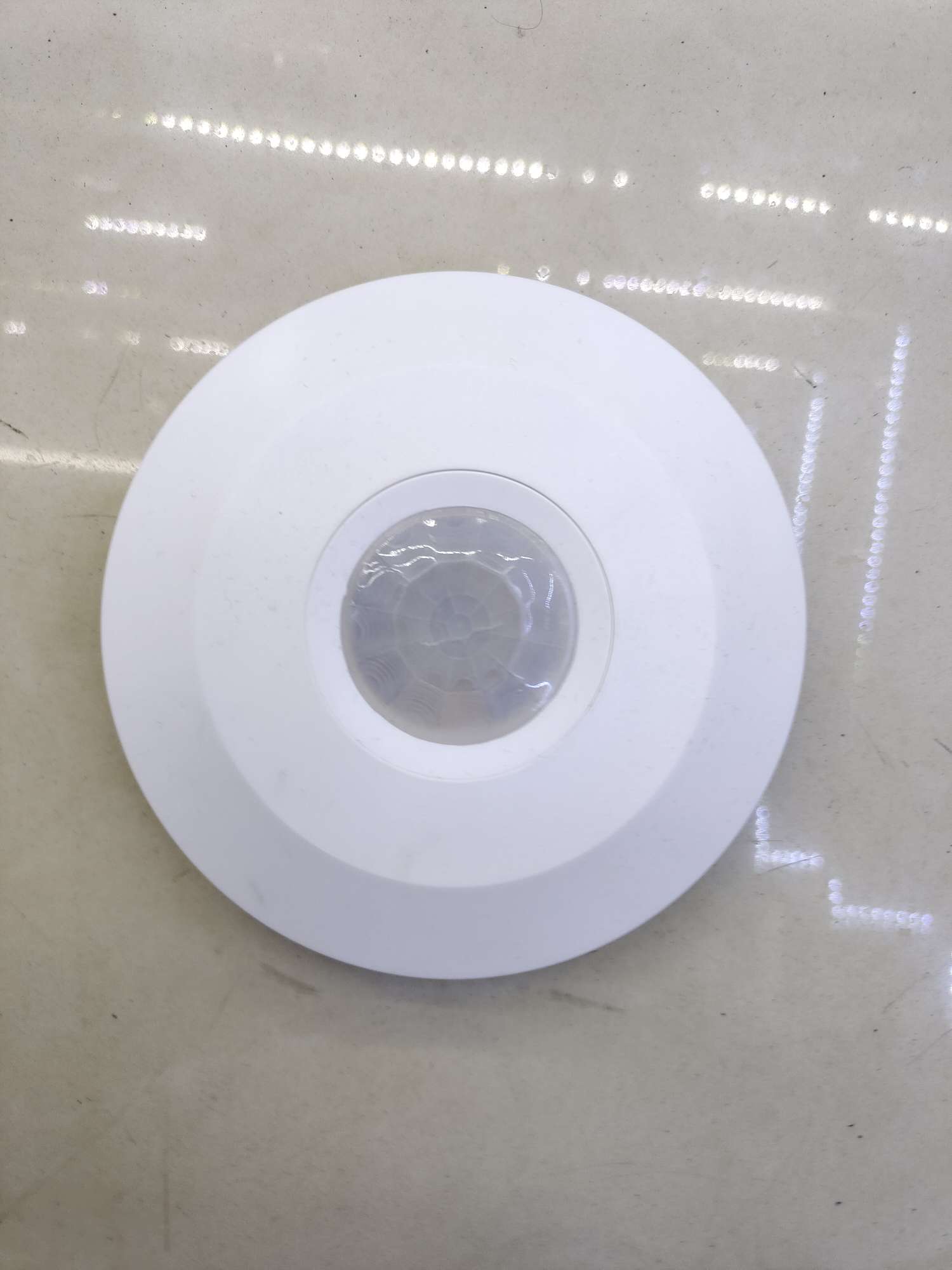 Infrared human body sensor with 60HZ factory price and quality guarantee