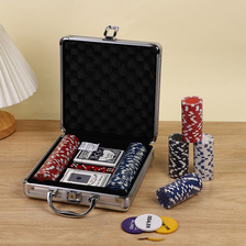 供应100片筹码铝箱套装德州游戏筹码扑克骰子套装休闲娱乐