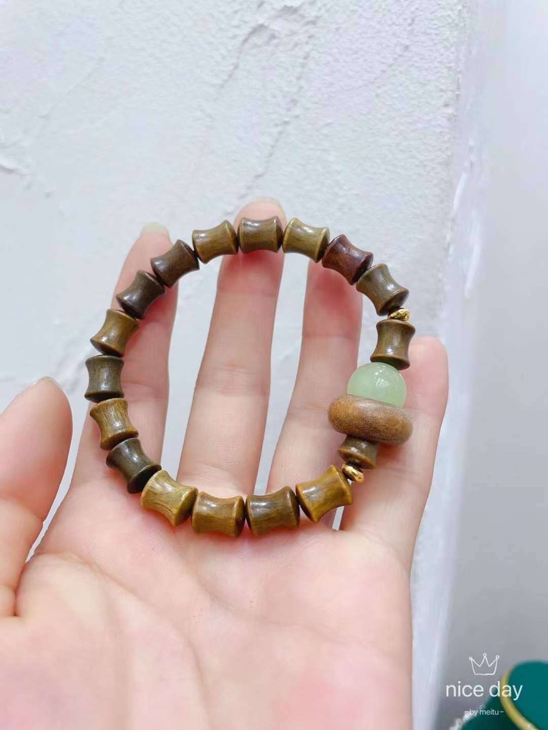 Jiejie High sandalwood bracelet detail image 8