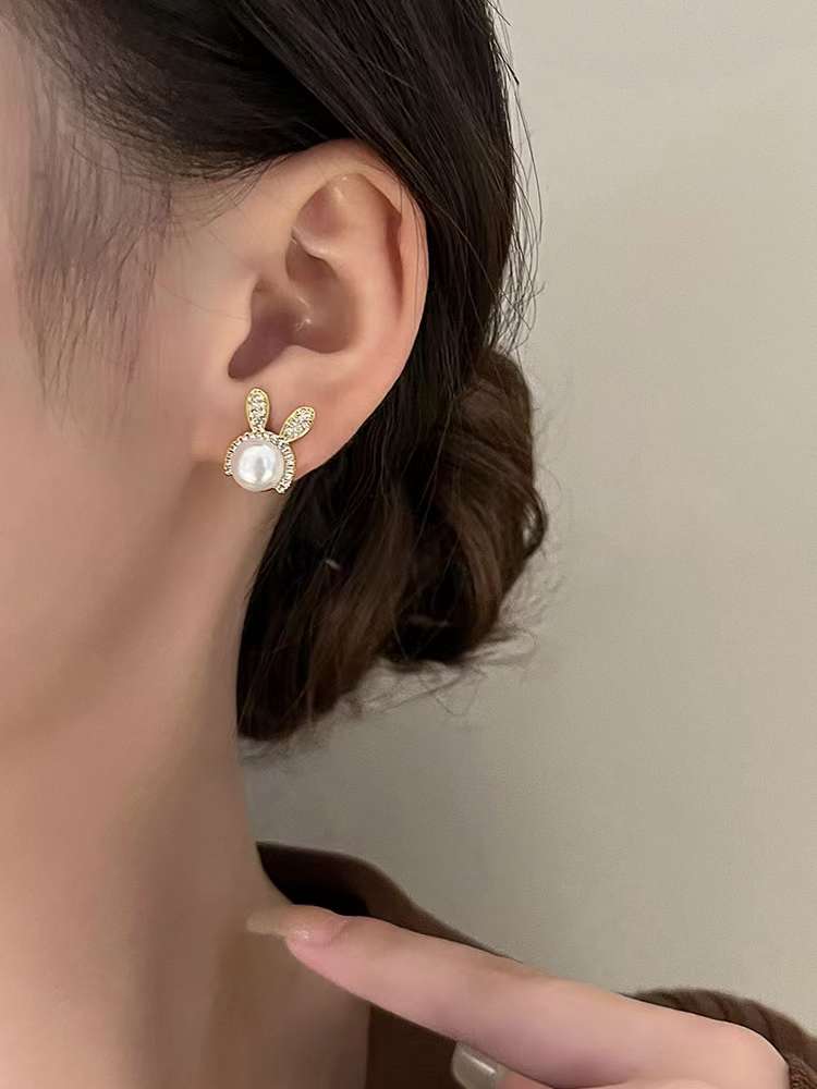 Light luxury zirconium little rabbit pearl earrings for women 2023, trendy and high-end style, stud earrings, zodiac year earrings set Specification image