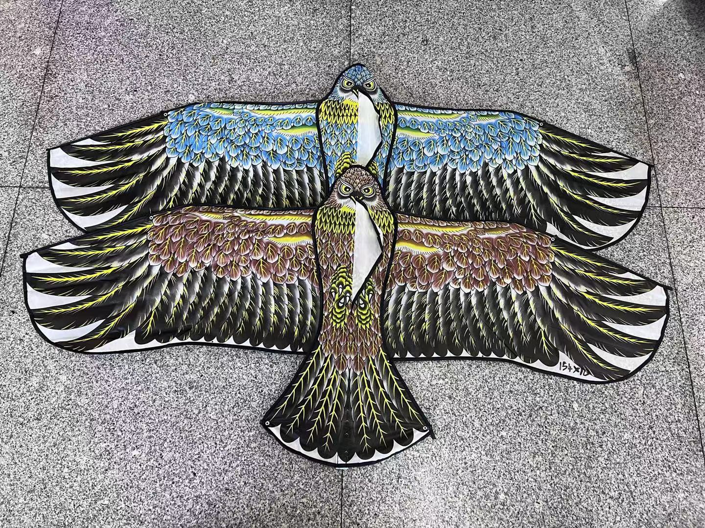 Heat transfer printed sequin eagle kites are bright in color, easy to fly and sell well. Factory wholesale
