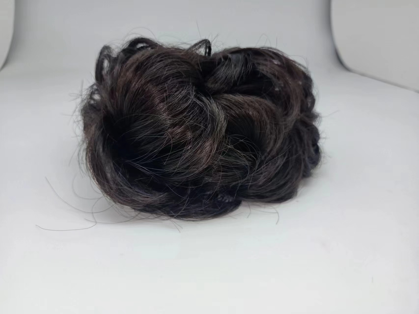 Anillo de pelo falso cabeza de croqueta doble lazy atador de pelo anillo de pelo emulador de pelo peluche natural reducción de edad elástico paquete de pelo Application Scenario