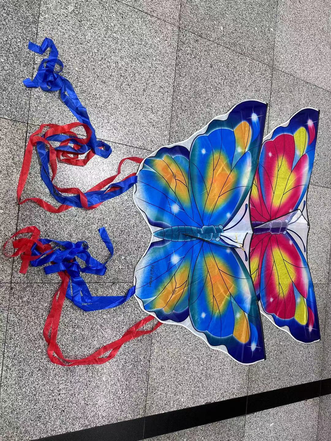 Heat transfer printed sequin couple butterfly kites, bright colors, easy to fly and sell, factory wholesale details Picture