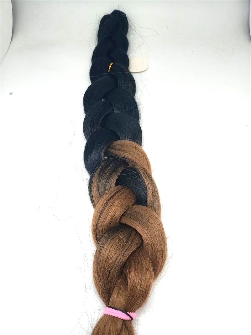 Trenzas africanas grandes pelucas trenzas de colores cuerdas de pelo trenzas de fibra química degradadas trenzas de reggae hip-hop trenzas trenzas de pelo "crossover" Application Scenario