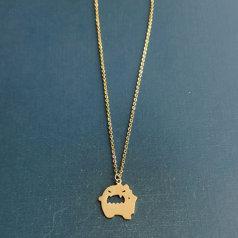 Sweet and cool, cute bubble monster couple necklace, trendy man's personality, versatile and niche design, best friend's cute pendant for girls Application Scenario