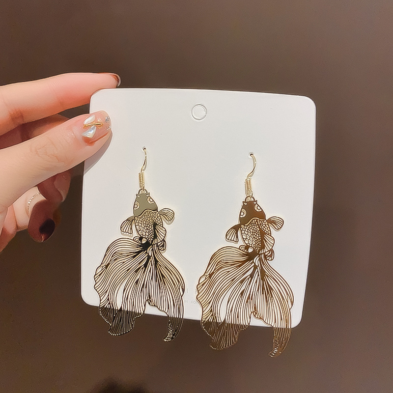 925 Silver ear rings, high-end exaggerated forest-themed black flower earrings, super ethereal and girlish retro earrings, 12-girl heart-shaped crushed stone long tassel earrings, high-end feel, S925 silver needle stud earrings
