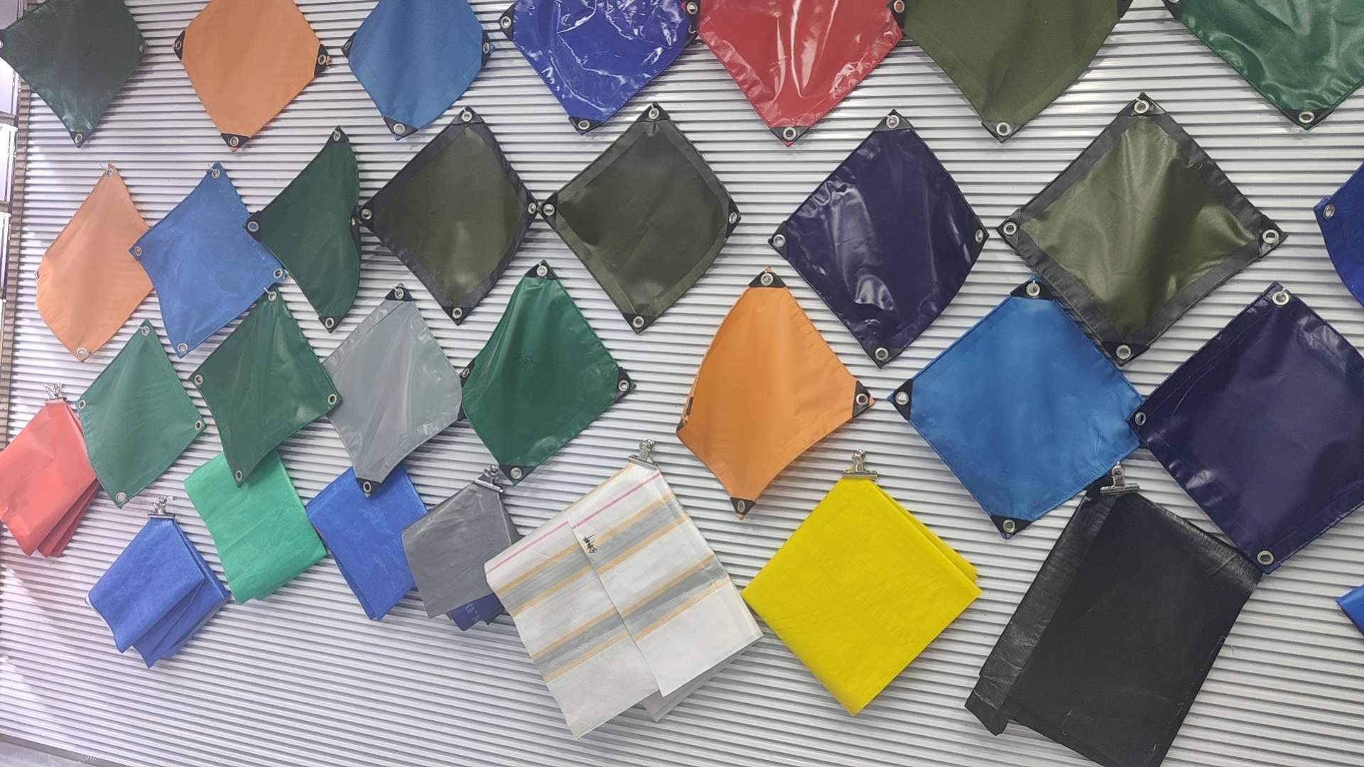 Waterproof and rainproof tarpaulin Application Scenario