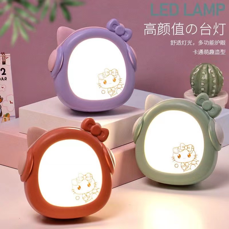 The cartoon children's room three-color temperature stepless dimming night light can be used as a charging children's sleep aid and companion Specification image