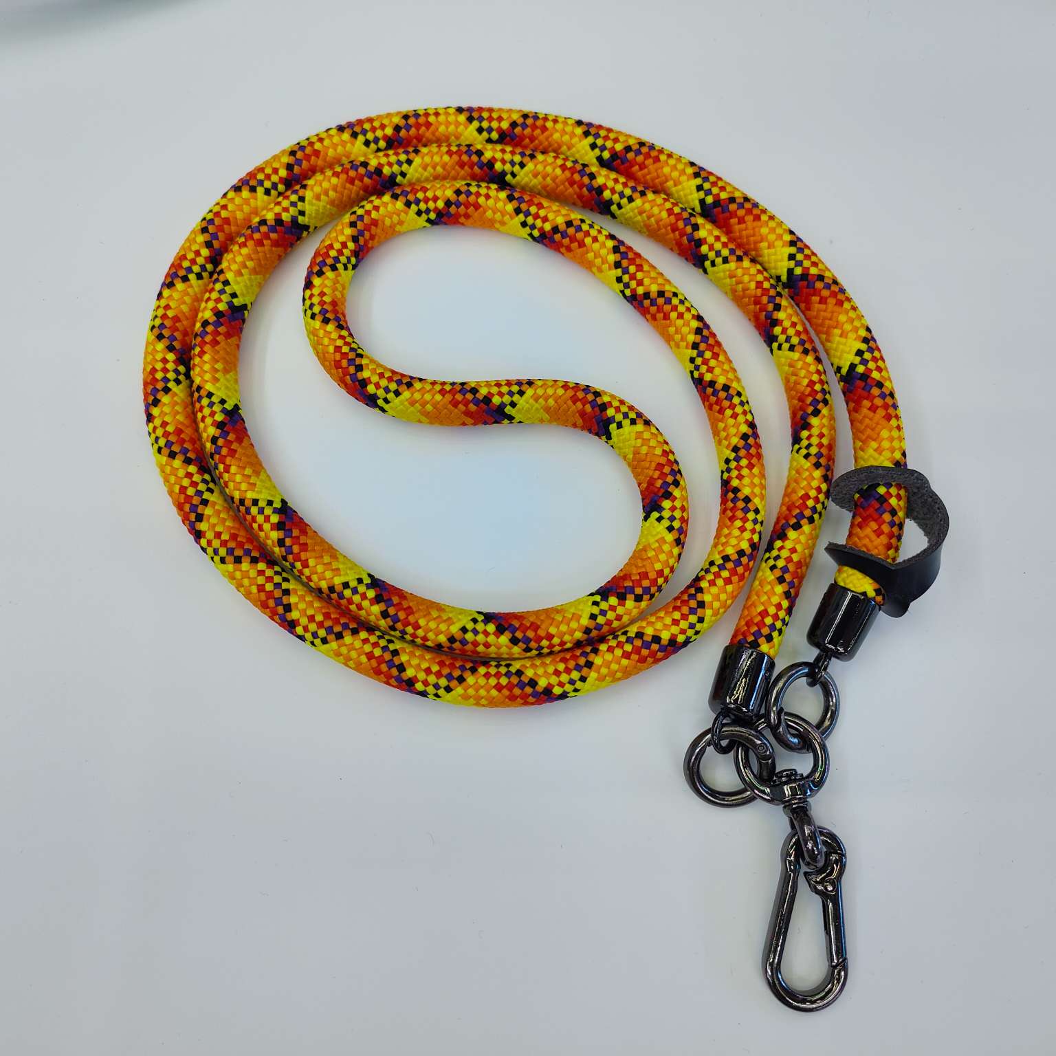 10MM粗绳手机挂绳斜挎可背挂脖结实耐用高端相机背带绳防丢失挂绳白底实物图