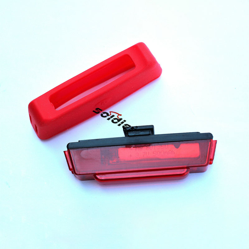 新款自行车尾灯强光后尾灯安全警示灯充电超亮尾灯//SJ-10283硅胶