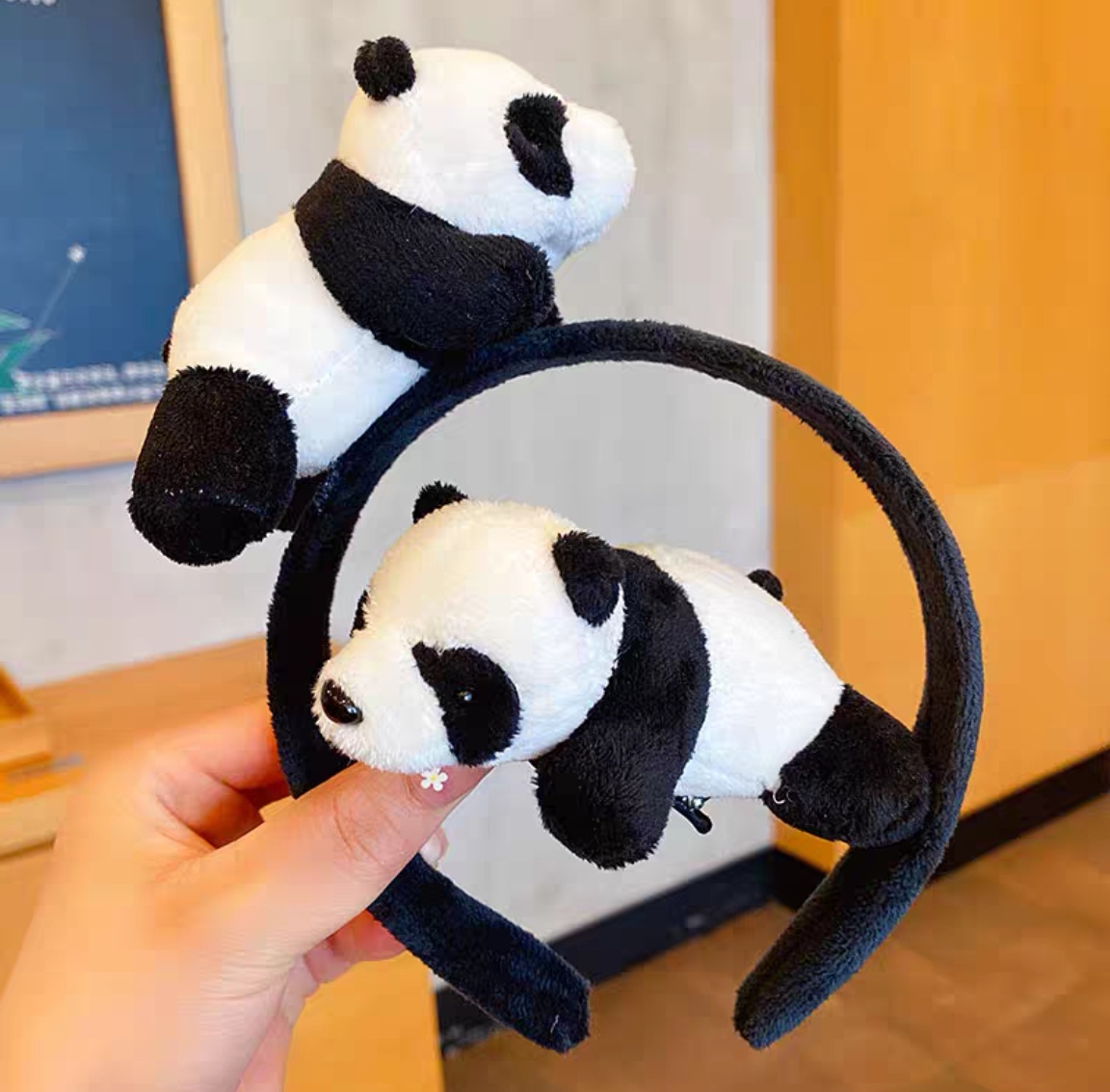 网红洗脸发箍黑白毛绒熊猫耳朵发卡外出化妆压发防滑头箍简约百搭详情图13