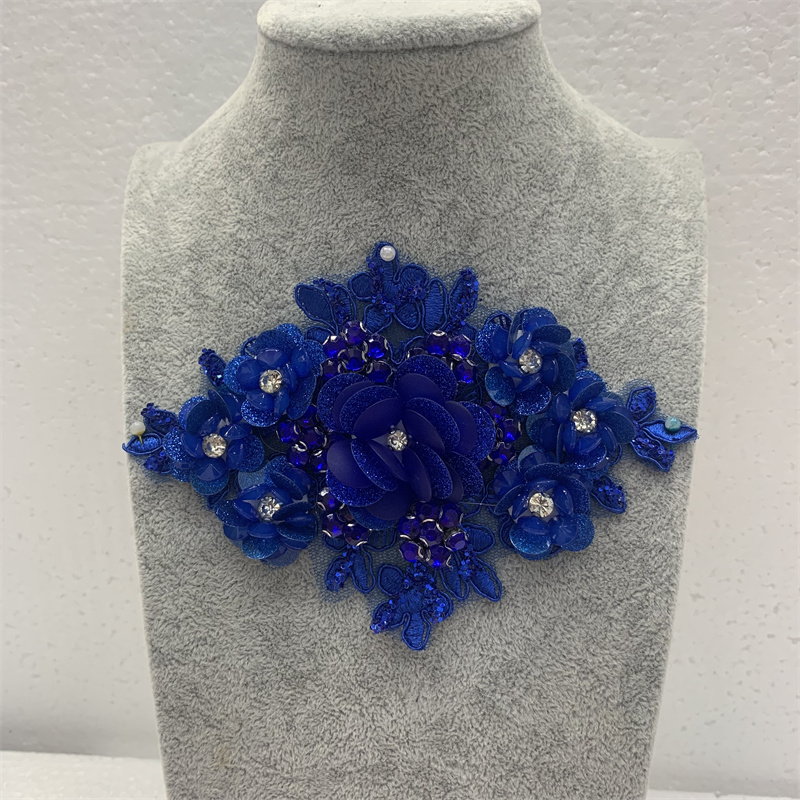 DIY wedding dress, formal wear, accessories and accessories with three-dimensional diamond-shaped flowers details Picture