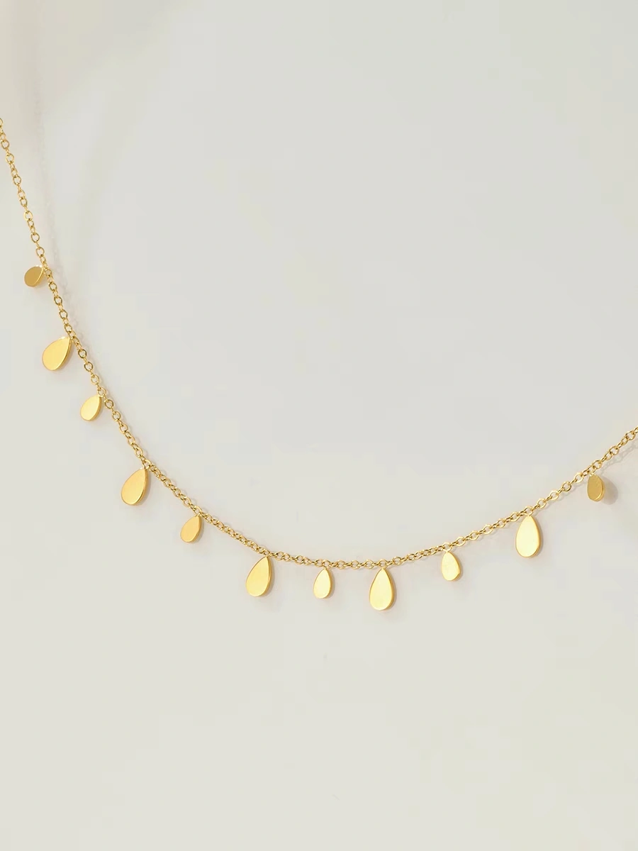French minimalist style, versatile, super sparkling water drop heart necklace, stacked round piece collarbone chain, ins detail image 3