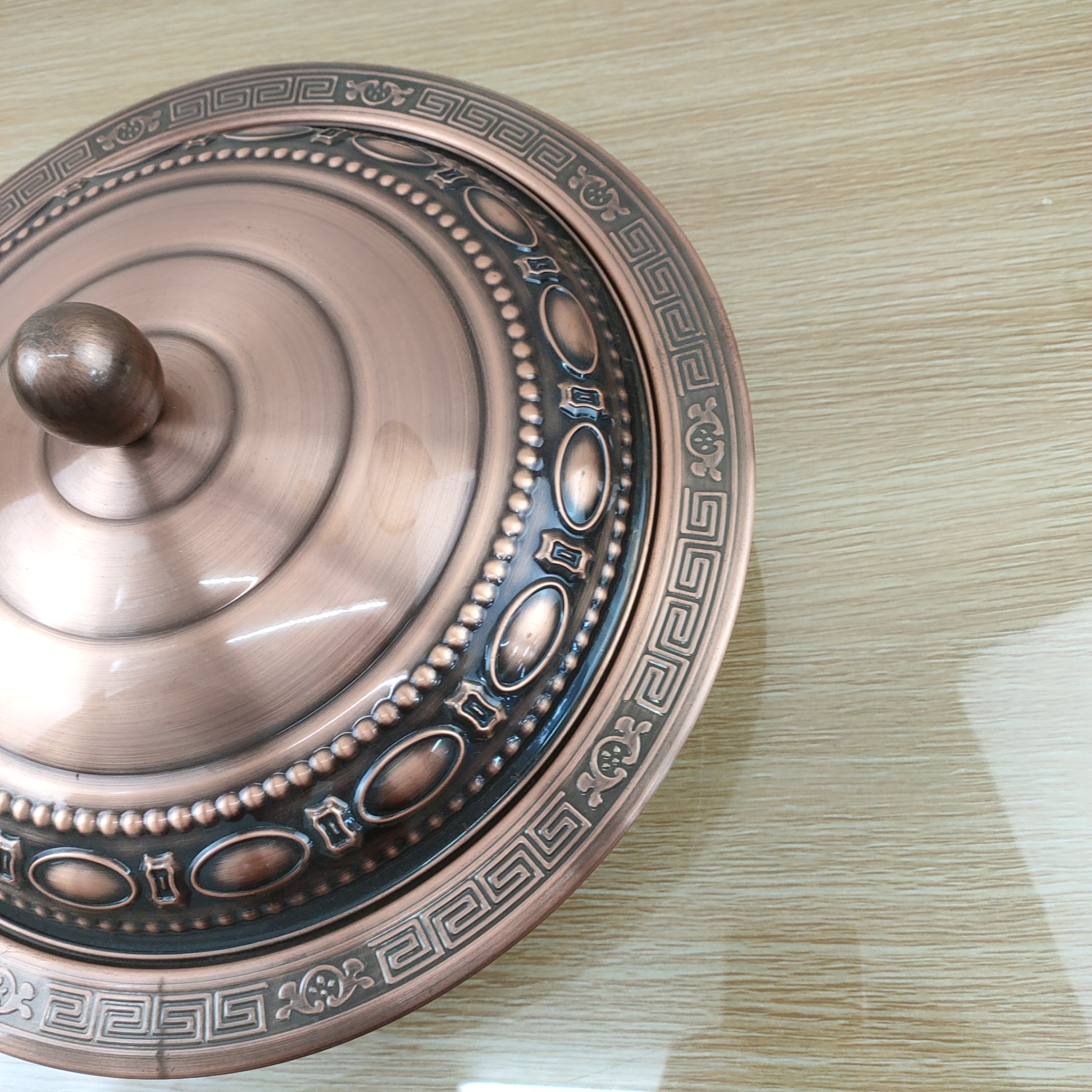 盖盆/盆带盖/花盘白底实物图