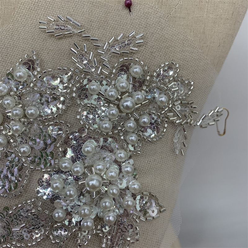 Pearl beaded sequined mesh wedding dress and evening gown decoration accessories Specification image