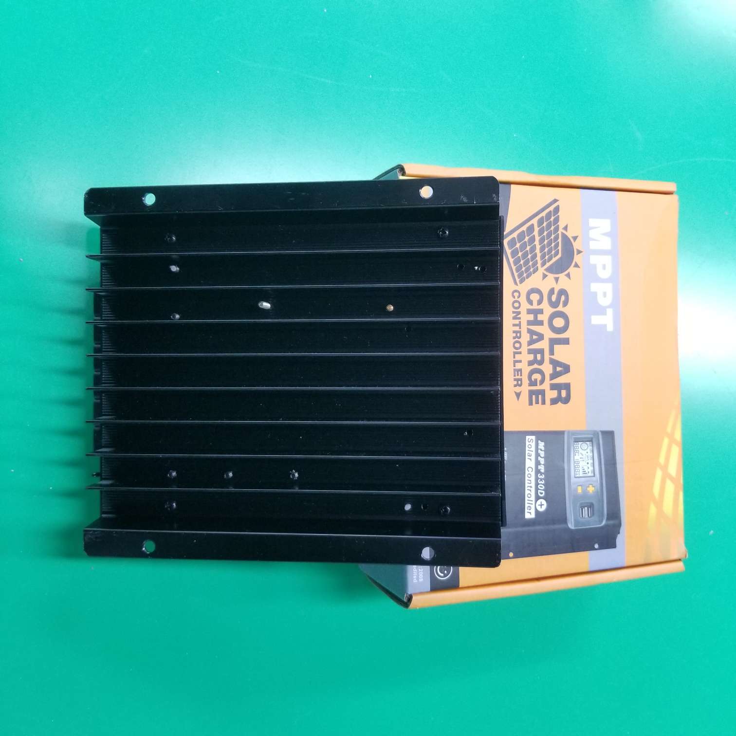 YAKI solar MPPT controller Specification image