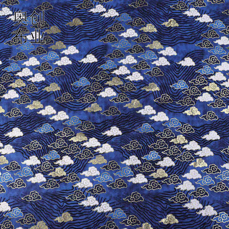 Japanese-style, all-cotton printed gold-embossed fabric, auspicious cloud kimono, cheongsam fabric, sachets, sachet, decorative fabric, hair accessories and headwear