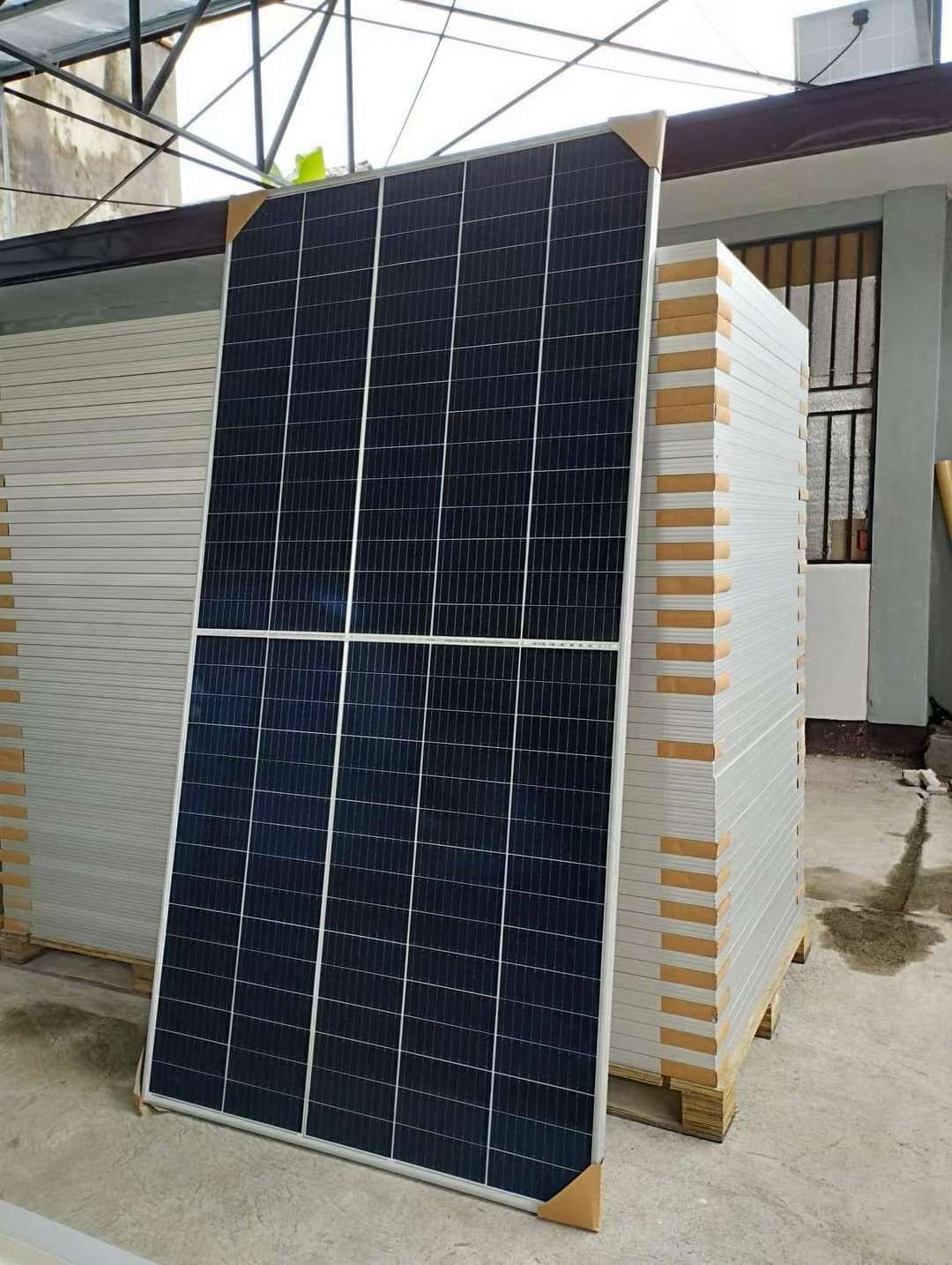 Solar panel