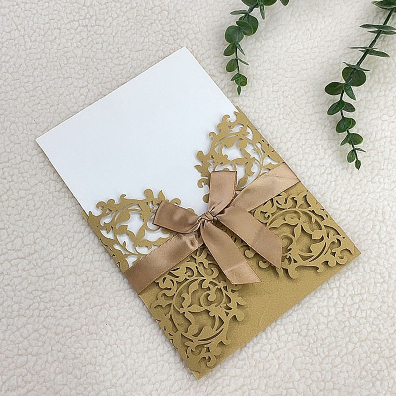 Factory direct sales and wholesale of custom-made fresh and simple leaf laser-hollowed-out fly-shaped hemp ropes, wedding invitations, business invitations, birthday invitations, banquet greeting cards, etc Specification image