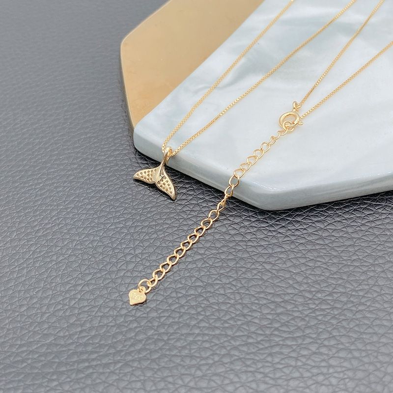 The S925 sterling silver box chain necklace with a micro-studded fishtail pendant accessory exudes a sense of high-end, light luxury and simplicity, the same style as the Internet celebrity detail image 2