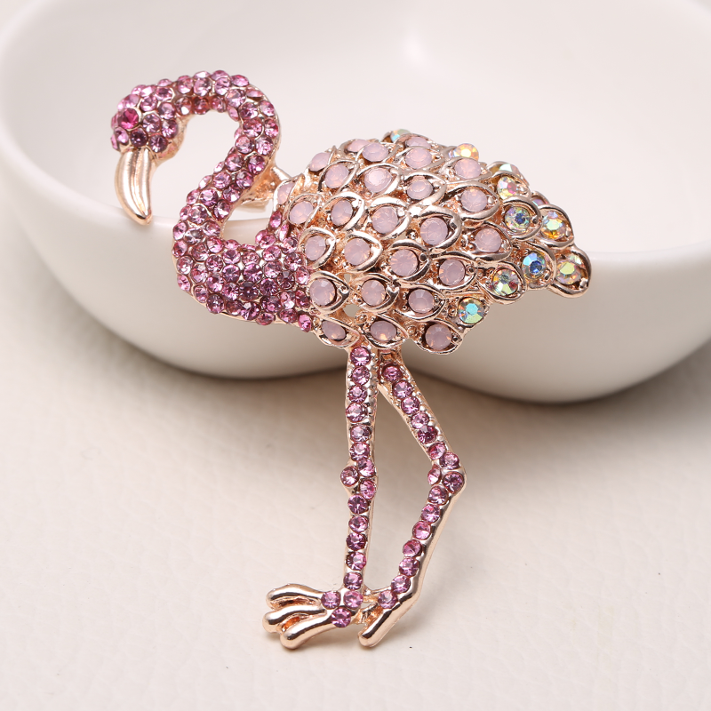 Factory direct sales, popular in foreign trade, Korean fashion flamingo brooches, women's accessories, elegant and luxurious, versatile shawls, pins, brooches, collars, pin buttons and other accessories