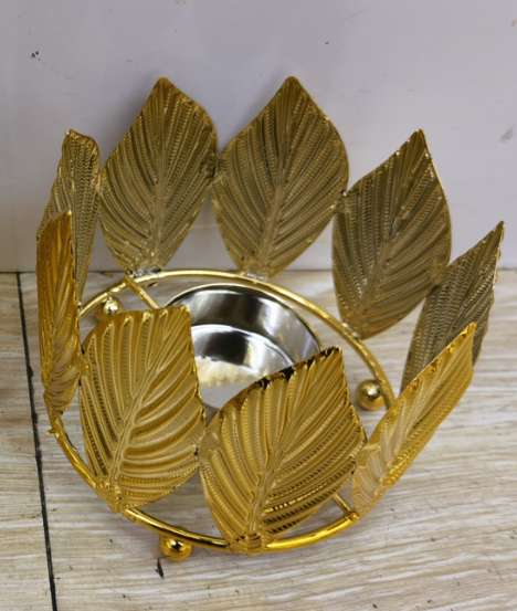 Micro Craft Metal handicrafts, home decoration ornaments, home electroplated ornaments, decorative candlesticks 25