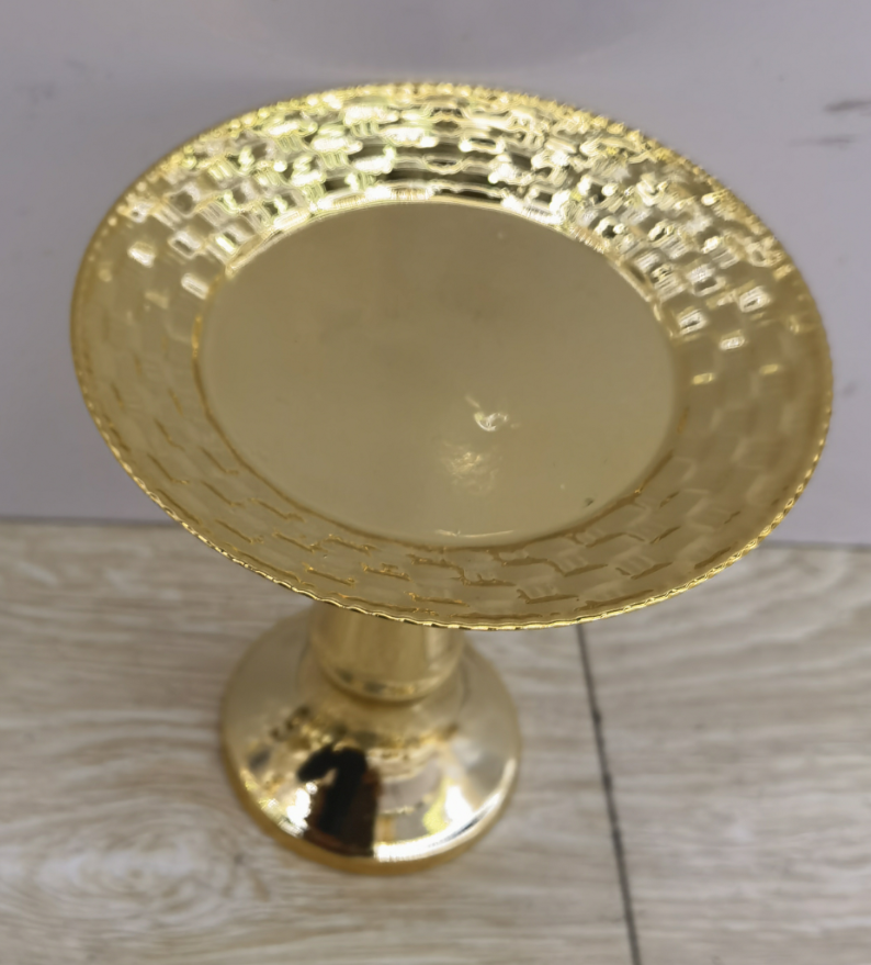 Micro Craft Metal Handicrafts, home decoration ornaments, metal electroplated ornaments, wooden trays, 73 details Picture
