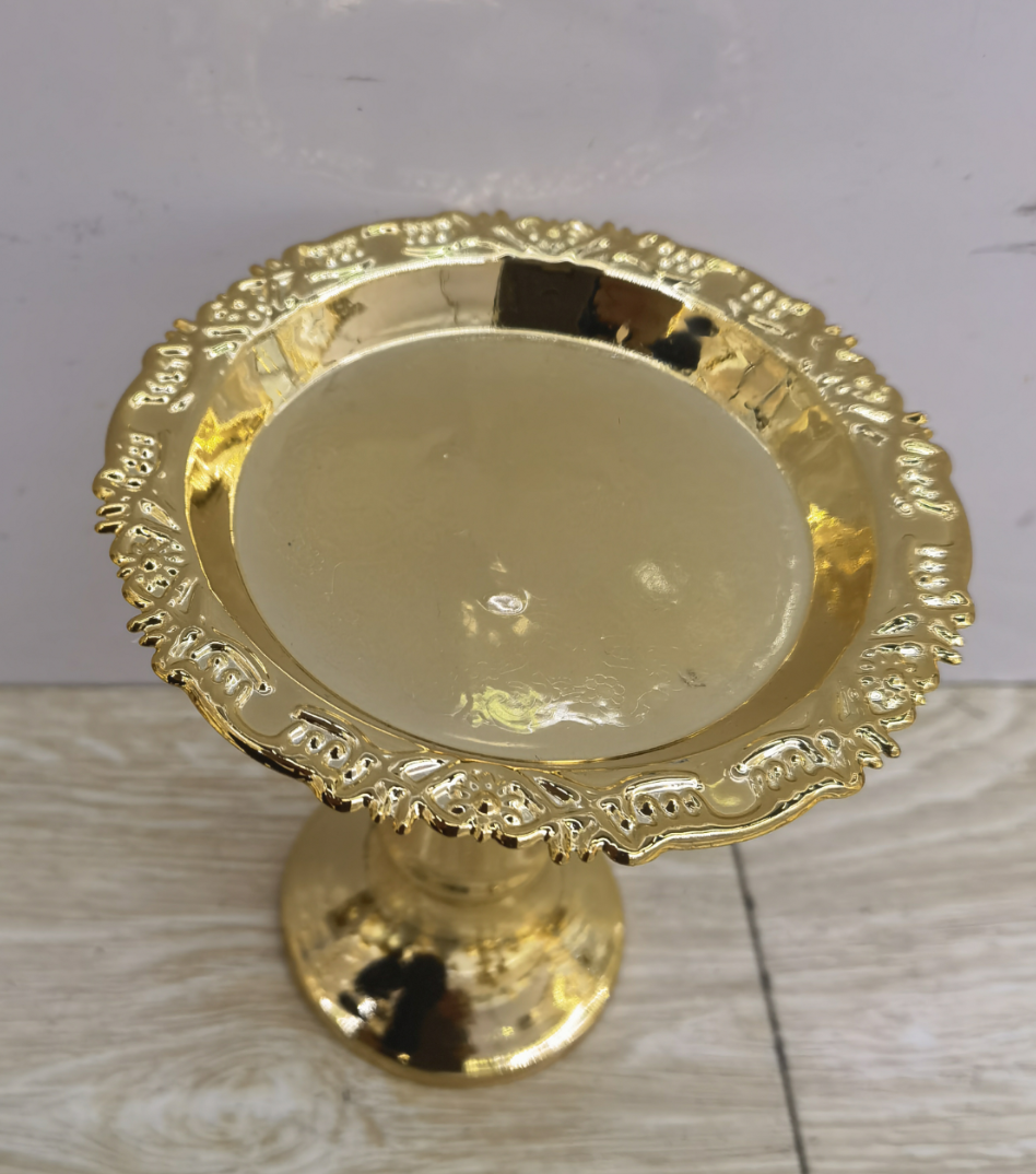Micro Craft Metal Handicrafts, home decoration ornaments, metal electroplated ornaments, wooden trays, 73 Specification image