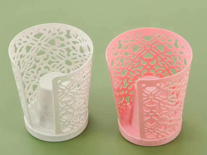 Disposable cup holder