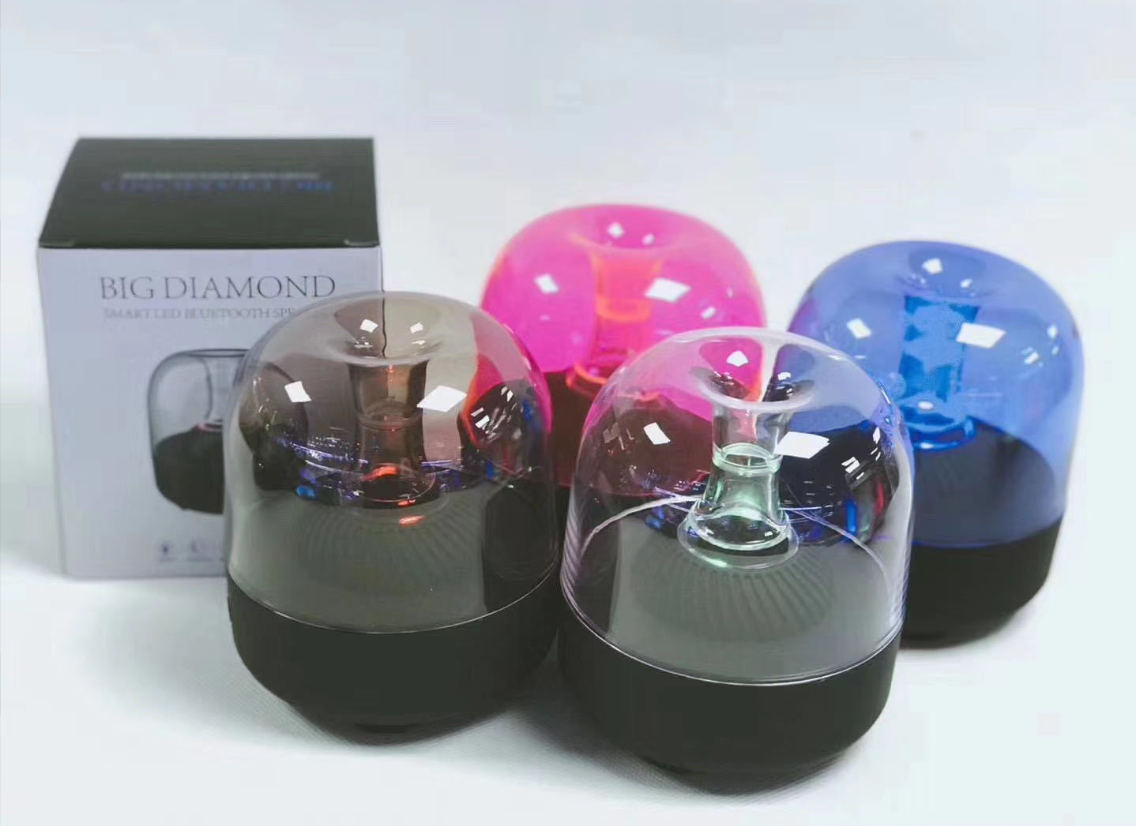 蓝牙音箱实物图