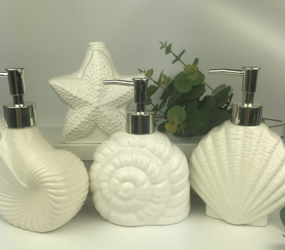 Press-type shampoo, body wash and lotion bottles are exclusively available for export Application Scenario